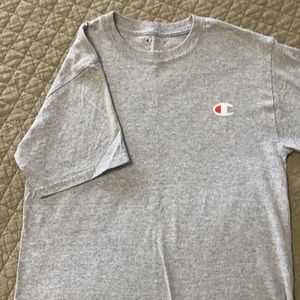 Champion T-shirt SIZE SMALL